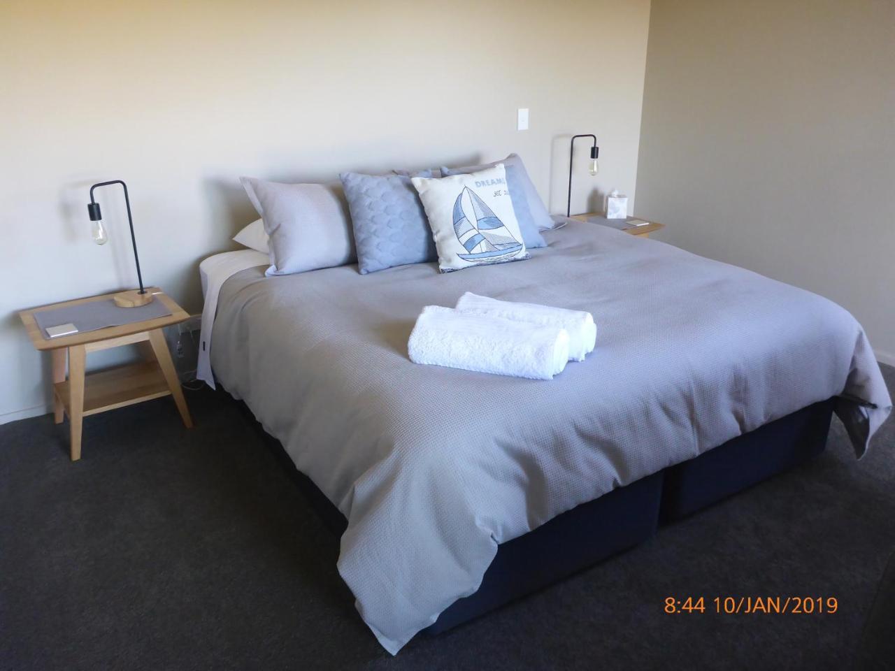 Fran And Frankie'S Bed & Breakfast Luggate Esterno foto